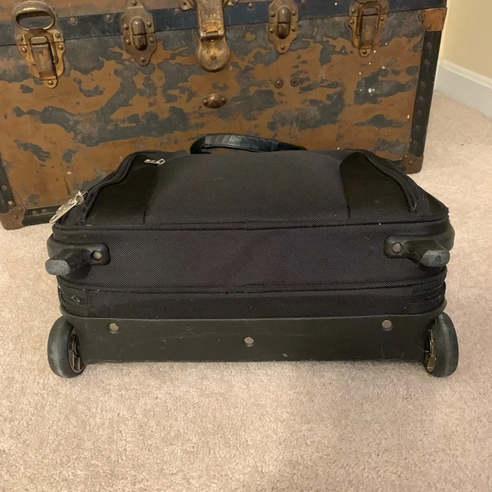 Samsonite Black Laptop Bag Carry-On Rolling Briefcase